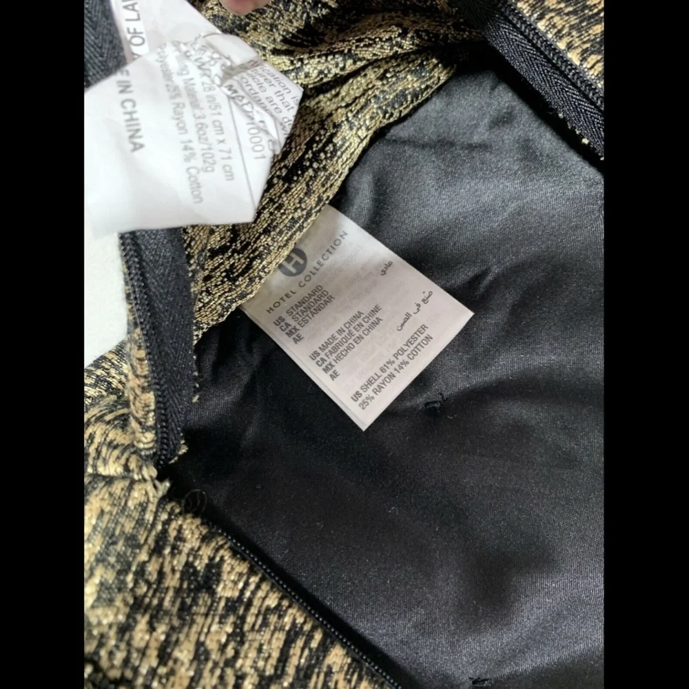 NIB Hotel Collection Linear Chevron Quilted (1) Standard‎ Pillow Sham Black